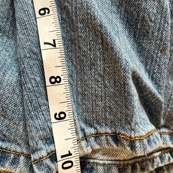 Vintage Levi’s Men’s 505 Regular Fit Denim Shorts 10” Inseam Light Wash Size W42 - Picture 6 of 6